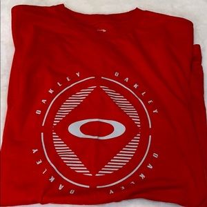 Oakley Tee Shirt